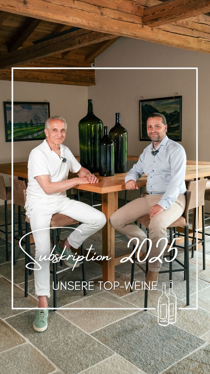 Unsere Top-Weine des Bordeaux Primeur Jahrgangs 2025 🍷

Im Video zeigen wir acht Châteaux, die für uns zu den absoluten Höhepunkten des Jahrgangs zählen:

• Château Ausone
• Château Figeac
• Château La Conseillante
• Petrus
• Château Montrose
• Château Les Carmes Haut-Brion
• Château Haut-Brion
• Château Lafite Rothschild

Große Namen, außergewöhnliche Qualität und Weine, die den Charakter des Jahrgangs 2025 auf höchstem Niveau zeigen.
Mehr spannende Weine des Jahrgangs 2025 findest du auf subskription-bordeaux.de.

Du hast Fragen zu den Weinen, Formaten oder deiner Auswahl? Schreib uns gerne eine DM, wir beraten dich persönlich.

@chateau_ausone_officiel @chateau_figeac @laconseillante @chateau_montrose @chateau_lescarmeshautbrion @chateauhautbrion_ @chateaulafiterothschild 
#UngerWeine #BordeauxPrimeur #Bordeaux2025 #Subskription #BordeauxWein