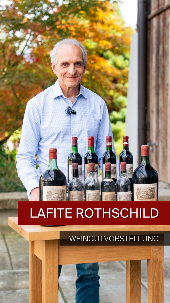 🍷 Château Lafite Rothschild.
Eine Legende mit jahrhundertelanger Geschichte.
Kaum ein Weingut steht so sehr für Tradition, Prestige und außergewöhnliche Weine wie Château Lafite Rothschild.
1868 erwarb Baron James de Rothschild das legendäre Premier Grand Cru Classé bei einer Versteigerung in Paris. Seitdem befindet sich Château Lafite Rothschild im Besitz der Familie.
Mittlerweile führt Saskia de Rothschild das Weingut in die nächste Generation. Mit großer Leidenschaft, neuen Impulsen und dem Bewusstsein für eine außergewöhnliche Familientradition.
Doch auch abseits seiner Geschichte hat Lafite eine spannende Besonderheit: Obwohl das Château zur Appellation Pauillac gehört, besitzt es Rebflächen in der benachbarten Appellation Saint-Estèphe. Da diese Flächen bereits vor der Klassifikation von 1855 zum Weingut gehörten, dürfen ihre Trauben weiterhin für den Pauillac von Lafite Rothschild verwendet werden.
Für uns ist Lafite Rothschild weit mehr als nur ein großer Name aus Bordeaux. Es ist ein Stück Weingeschichte, das wir seit Jahrzehnten begleiten und immer wieder aufs Neue erleben dürfen.
🍷 Was war Ihr beeindruckendster oder ältester Château Lafite Rothschild, den Sie jemals verkostet haben?
@chateaulafiterothschild
#LafiteRothschild #Bordeaux #Pauillac #PremierGrandCruClasse #Rarewines