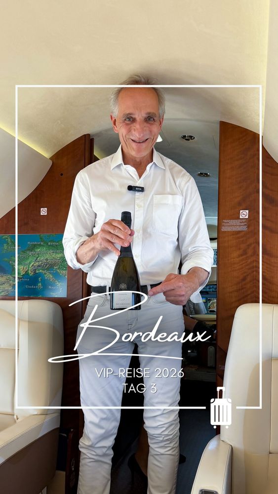 VIP Reise Bordeaux Tag 3 🍷
Zum Abschluss unserer Reise ging es zum Marché des Capucins. Das Schlaraffenland für Hobby- und Profiköche. Frische Produkte, französische Spezialitäten und genau die Art von Genuss, die Bordeaux auch außerhalb der berühmten Weingüter so besonders macht.
Danach folgte ein letztes gemeinsames Mittagessen in der Brasserie 1925 bei Pierre, bevor es zurück in Richtung Heimat ging.
Drei Tage Bordeaux mit einer großartigen Truppe, besonderen Begegnungen und unzähligen Eindrücken liegen hinter uns. Natürlich durfte auf dem Heimflug am Alpenkamm ein Glas Vilmart Champagner mit Kuchen nicht fehlen.
Bordeaux, wir kommen wieder!
@champagnevilmart
#bordeaux #marchedescapucins #champagner #vilmart #finewine wineculture