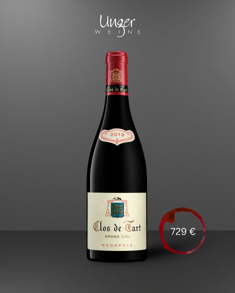 Domaine du Clos de Tart: Monopollage mit Geschichte. 🍷🍇
Der Clos de Tart ist eine einzigartige, von Mauern umgebene Grand Cru-Lage im Herzen der Côte de Nuits - eine Monopollage, die bis ins 12. Jahrhundert zurückreicht. Auf nur etwas über 7 Hektar gedeihen Reben mit einem Durchschnittsalter von rund 60 Jahren, deren Erträge streng limitiert sind.
Clos de Tart Grand Cru 2019 beeindruckt mit einem blumigen Bouquet, in dem Pflaumen, Cassis und schwarzer Himbeerlikör mit Noten von Unterholz und Gewürzen verschmelzen. Am Gaumen zeigt er dichte Struktur, feinkörnige Tannine und einen langanhaltenden Abgang mit Anklängen von Orangenschale und Pfingstrose.
Clos de Tart zählt zu den begehrtesten Sammlerweinen Burgunds. Seine außergewöhnliche Langlebigkeit, die kontinuierliche Qualitätskonstanz und die winzige Produktion machen ihn zu einer sicheren Wertanlage und zu einem Juwel in jeder großen Sammlung. 🇫🇷
Vertrauen Sie auf über 30 Jahre Expertise von Unger Weine und sichern Sie sich Raritäten, die weltweit einzigartig sind. 🍷
#ungerweine #closdetart #domaineduclosdetart #granderu #burgundywine #cotedenuits #rarewine #bourgogne