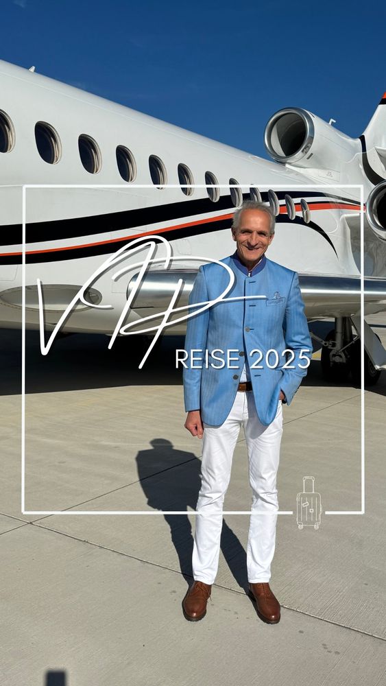 Die wohl exklusivste Reise des Jahres. ✈️🍷🇫🇷
Einmal im Jahr fliegt Michael Unger mit Gästen nach Bordeaux -
Dort erwartet sie einmalige Einblicke in die Châteaus, private Führungen durch die Weinkeller, das absolute Beste an Kulinarik und natürlich: Die fantastischsten Weine.
Hier sehen Sie die Eindrücke von Tag 1. 🍷 

#ungerweine #winelover #travel #falcon7x #bordeaux #frenchwines #france #wineyard