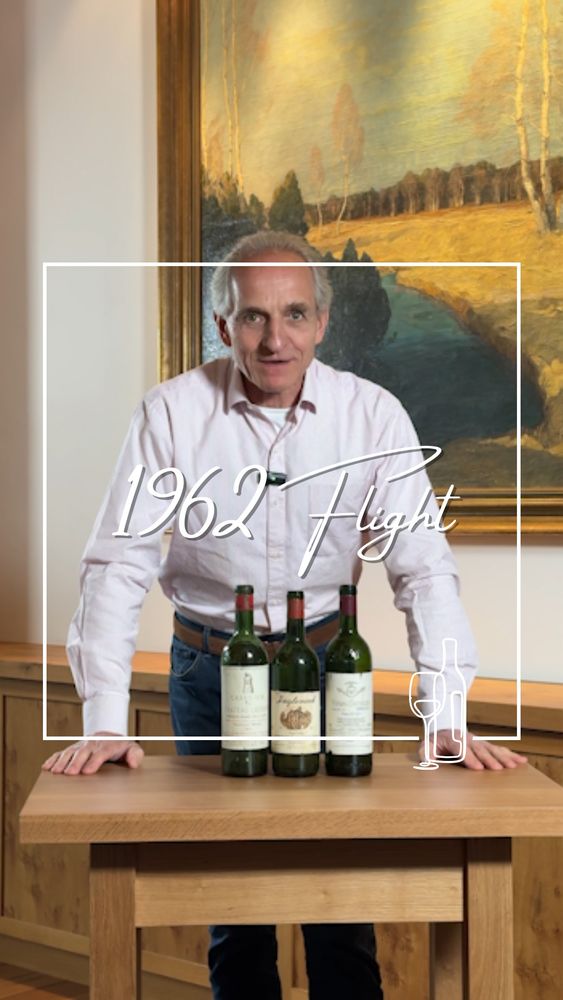 ✨ 1962 – ein Jahrgang von stiller Größe. ✨
Oft unterschätzt, doch für Kenner ein Schatz: Drei Ikonen, die den Zauber dieses besonderen Jahres in Perfektion verkörpern:

🍷 1962 Chateau Latour – Bordeaux-Kraft und aristokratische Eleganz.
🍷 1962 Inglenook – Kaliforniens große Pionierzeit im Glas.
🍷 1962 Vega Sicilia Unico – Spaniens legendäre Antwort auf die großen Klassiker.

Ein Flight, der nicht nur Zeitgeschichte erzählt, sondern puren Genuss auf höchstem Niveau bietet. 

Hatten Sie schon die Möglichkeit, einen Jahrgang '62 zu verkosten? 🍷

#1962Vintage #FineWine #ChateauLatour #Inglenook #VegaSicilia #RareWine #WineCollector #GrandCru #VintageWine #WineLovers #WineExperience #UngerWeine