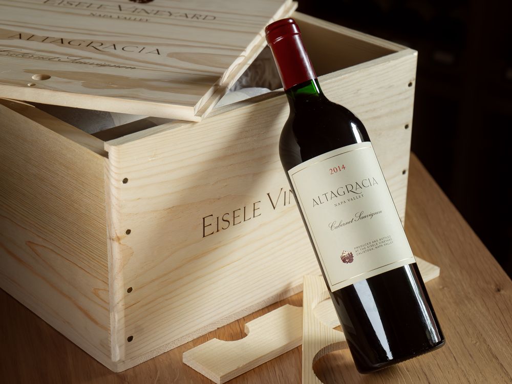 Eisele Vineyard - Altagracia Vertical Case