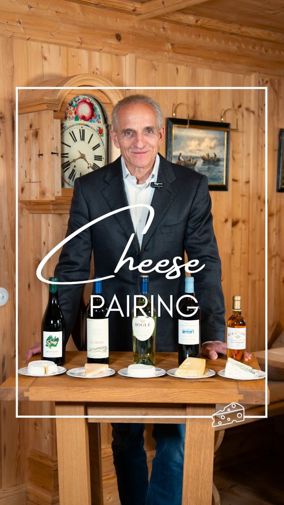 Cheese and Wine? Name a better duo, we‘ll wait! 🙌🏼🍷🧀
Wir haben 5 Käsesorten rausgesucht und Michael Unger stellt die passenden Weine dazu vor. 👏🏼
Kommentiert gerne, zu welchen Käsesorten wir in einem zweiten Teil Weine kombinieren sollen! ⬇️
#ungerweine #foodpairing #winepairing #cheeseandwine #winetips #winelover