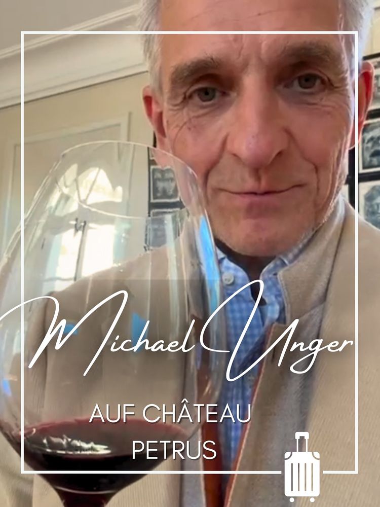 Willkommen auf Château Petrus 🍷✨🇫🇷
Der Jahrgang 2025 wartet bereits in den Tanks!
Bei seinem letzten Besuch im Oktober hatte Michael Unger die Gelegenheit, sich den neuen Jahrgang anzusehen und nochmals den Jahrgang 2024 zu verkosten. 

Übrigens: Diesen Freitag findet unsere erste Petrus-Verkostung statt! 😍🍷 Welche Jahrgänge Michael Unger dafür ausgewählt hat, erfahrt ihr am Sonntag. 🤫

Chateau Petrus in der Appellation Pomerol ist der vielleicht legendärste Wein der Welt. Ein fast rebsortenreiner Merlot (höchstens 5% Cabernet Franc sind enthalten), der jeden Lügen straft, der behauptet, Merlot könne nicht altern. Was wir euch nicht vorenthalten möchten: Unger Weine wurde von Petrus als ein Exklusivimporteur auserkoren. Den Ausschlag zu dieser Wahl gaben unsere Kompetenz, die Qualität unserer Distribution, unser Firmen-Erscheinungsbild und unsere Reputation, allen voran aber unsere absolut perfekten Lagerbedingungen.

#ungerweine #chateaupetrus #petrus #petruswine #redwine #rarewines #bordeaux #bordeauxwine
