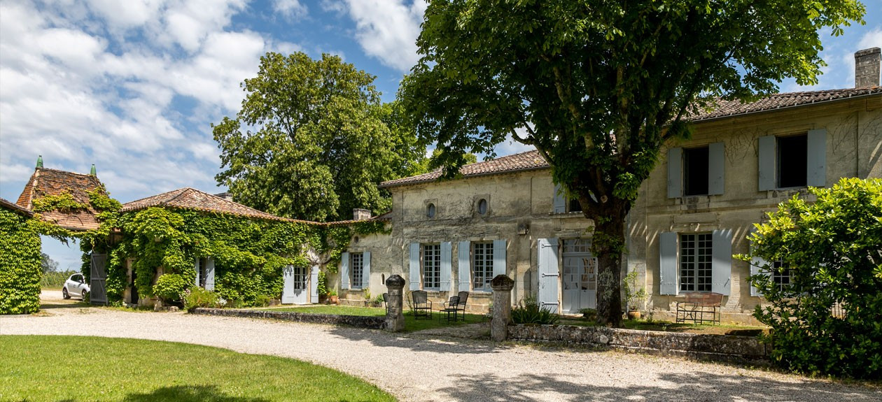 Chateau Grand Village